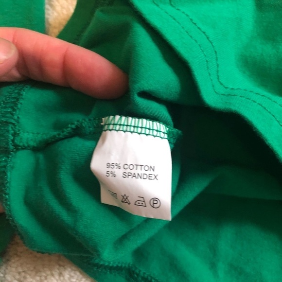 Besser Bay St. Patrick’s Day shamrock t-shirt. - Picture 5 of 6